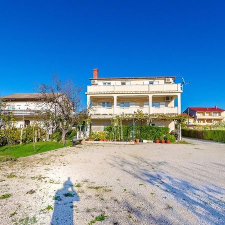 Apartments Marija P ロパール エクステリア 写真