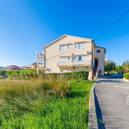 Apartments Marija P ロパール エクステリア 写真