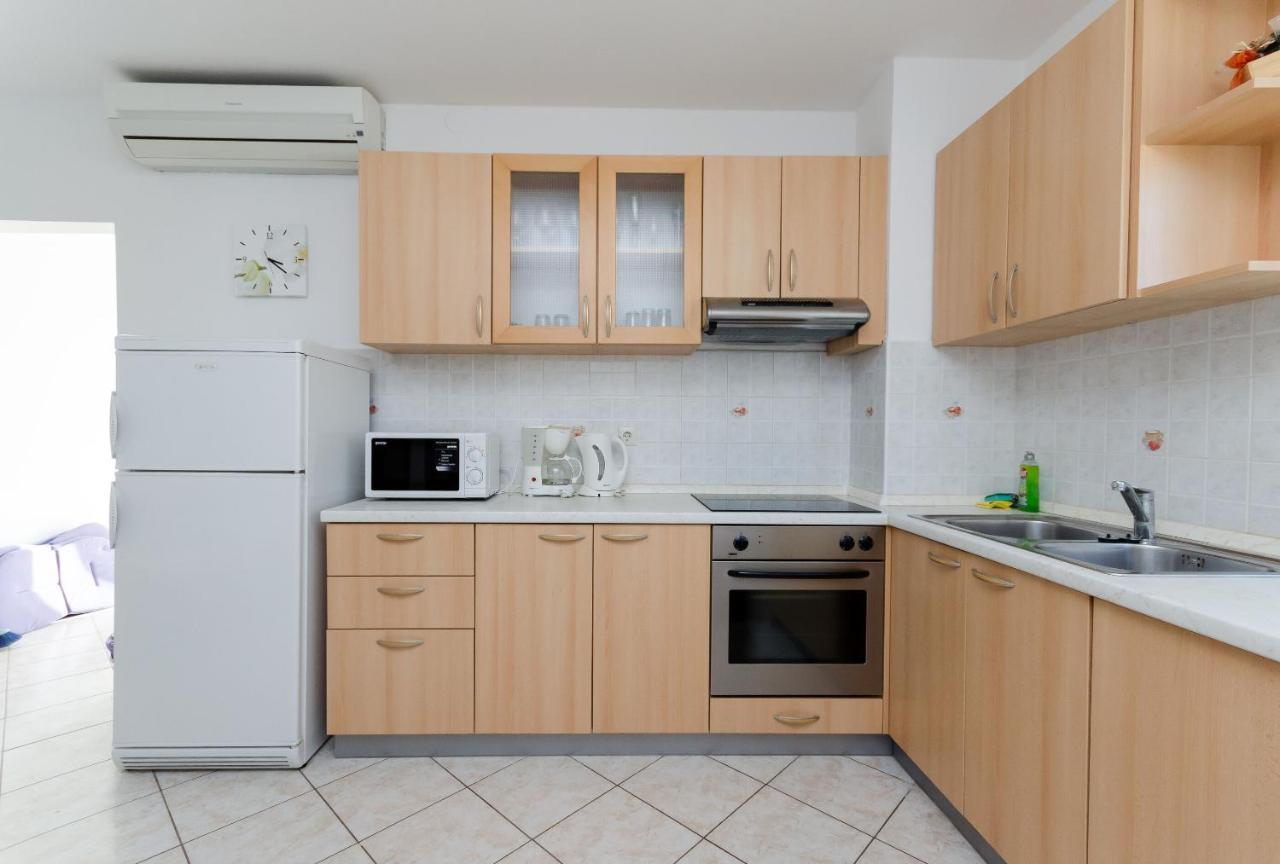 Apartments Marija P ロパール エクステリア 写真